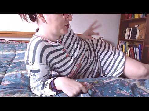 ❤️ Bu böyük qara xoruzu ağzına al kiçik qul ️❌ Sikiş videosu bizdə